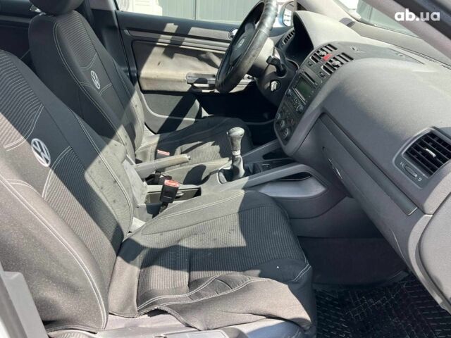 Серый Фольксваген Гольф, объемом двигателя 1.9 л и пробегом 383 тыс. км за 5690 $, фото 26 на Automoto.ua