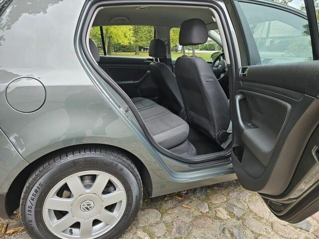 Серый Фольксваген Гольф, объемом двигателя 0 л и пробегом 280 тыс. км за 1650 $, фото 7 на Automoto.ua