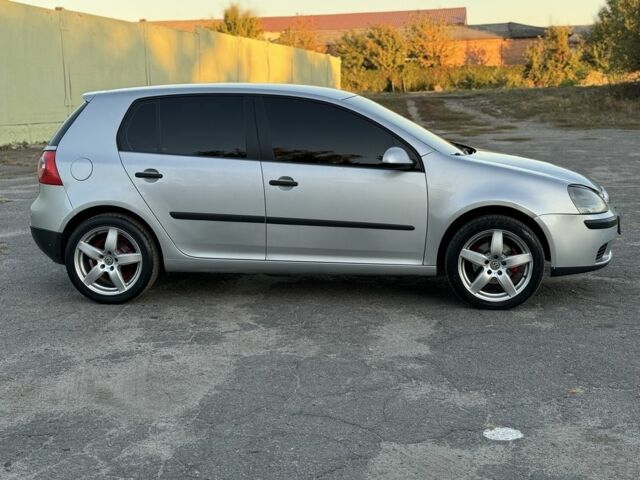 Серый Фольксваген Гольф, объемом двигателя 1.6 л и пробегом 290 тыс. км за 4999 $, фото 5 на Automoto.ua