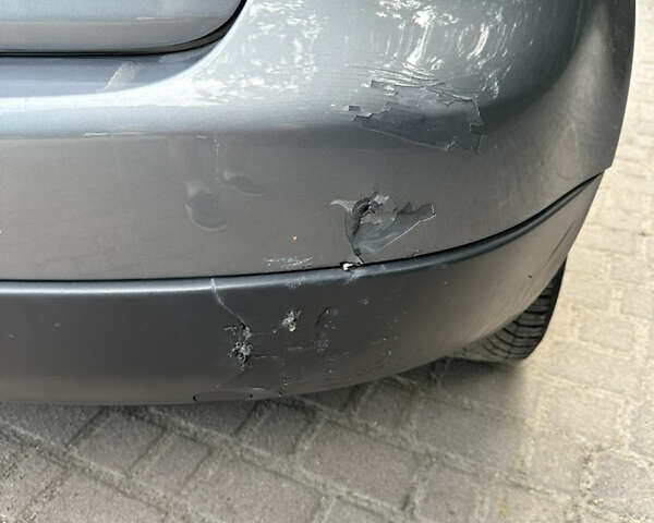 Серый Фольксваген Гольф, объемом двигателя 1.6 л и пробегом 160 тыс. км за 4500 $, фото 31 на Automoto.ua