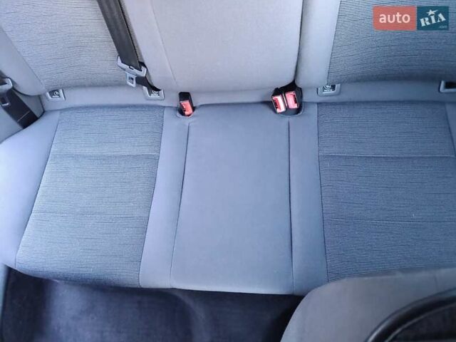 Сірий Фольксваген Гольф, об'ємом двигуна 1.39 л та пробігом 274 тис. км за 4000 $, фото 32 на Automoto.ua