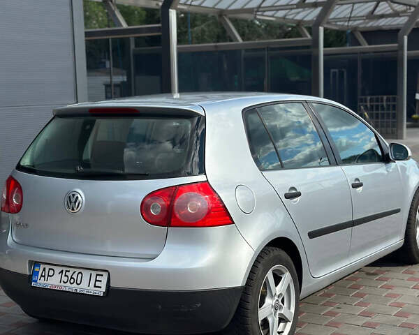 Фольксваген Гольф 2004 в Запорожье на Automoto.ua Серый Фольксваген Гольф, объемом двигателя 1.4 л и пробегом 220 тыс. км за 5300 $, фото 41 на Automoto.ua