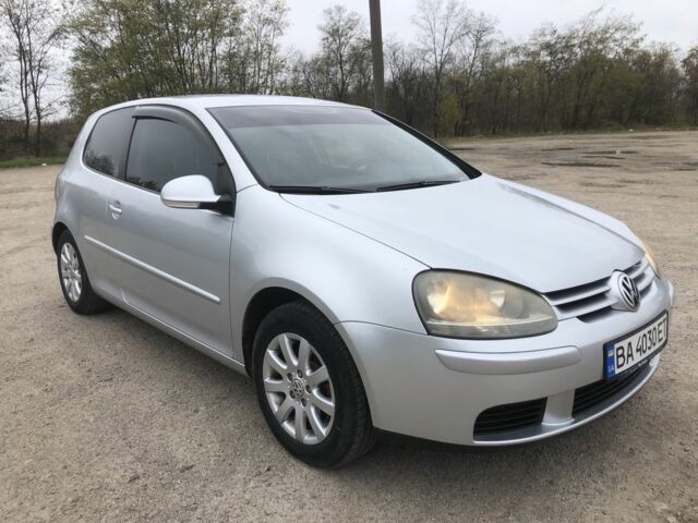 Серый Фольксваген Гольф, объемом двигателя 1.6 л и пробегом 205 тыс. км за 6500 $, фото 1 на Automoto.ua