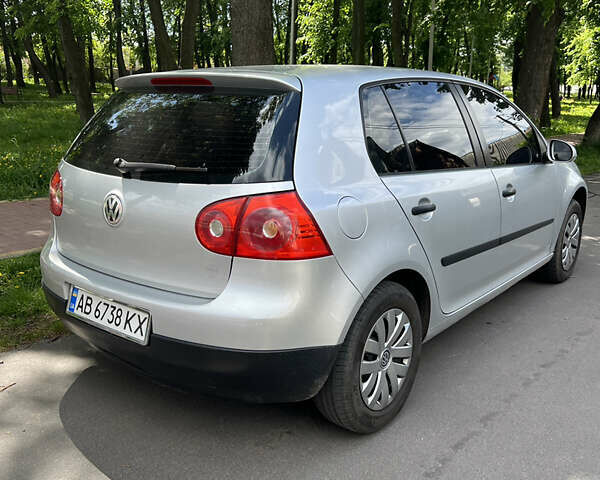 Серый Фольксваген Гольф, объемом двигателя 1.4 л и пробегом 265 тыс. км за 5200 $, фото 2 на Automoto.ua