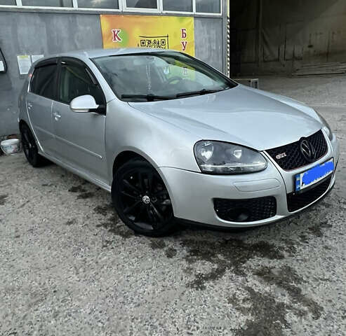 Серый Фольксваген Гольф, объемом двигателя 1.9 л и пробегом 375 тыс. км за 5200 $, фото 7 на Automoto.ua