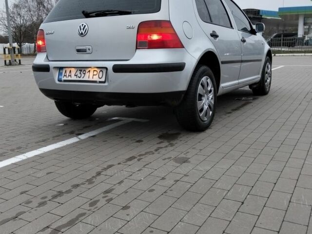 Серый Фольксваген Гольф, объемом двигателя 1.4 л и пробегом 470 тыс. км за 3700 $, фото 4 на Automoto.ua