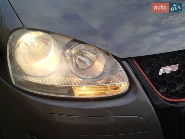 Серый Фольксваген Гольф, объемом двигателя 1.9 л и пробегом 338 тыс. км за 5100 $, фото 10 на Automoto.ua