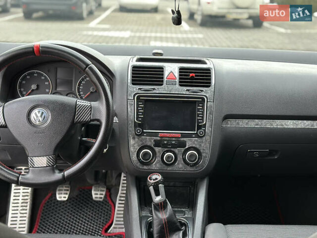 Серый Фольксваген Гольф, объемом двигателя 1.4 л и пробегом 298 тыс. км за 4500 $, фото 8 на Automoto.ua