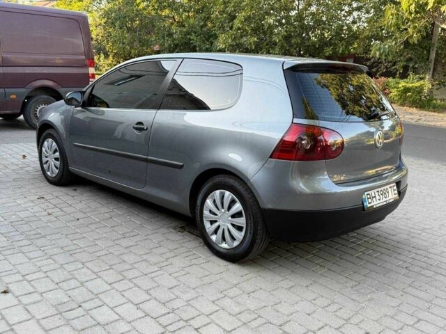 Серый Фольксваген Гольф, объемом двигателя 1.4 л и пробегом 294 тыс. км за 5700 $, фото 4 на Automoto.ua