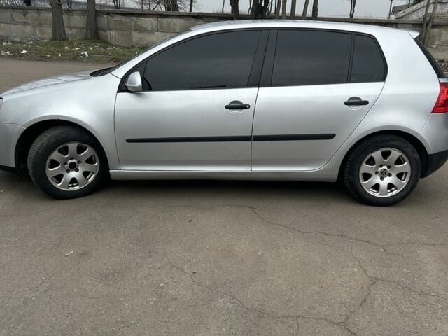 Серый Фольксваген Гольф, объемом двигателя 1.4 л и пробегом 228 тыс. км за 4700 $, фото 2 на Automoto.ua