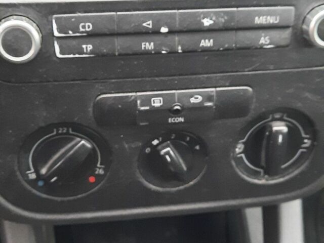 Серый Фольксваген Гольф, объемом двигателя 1.9 л и пробегом 276 тыс. км за 2500 $, фото 6 на Automoto.ua