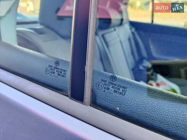 Сірий Фольксваген Гольф, об'ємом двигуна 1.6 л та пробігом 203 тис. км за 6850 $, фото 47 на Automoto.ua