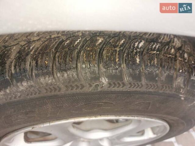 Сірий Фольксваген Гольф, об'ємом двигуна 1.4 л та пробігом 265 тис. км за 4750 $, фото 8 на Automoto.ua