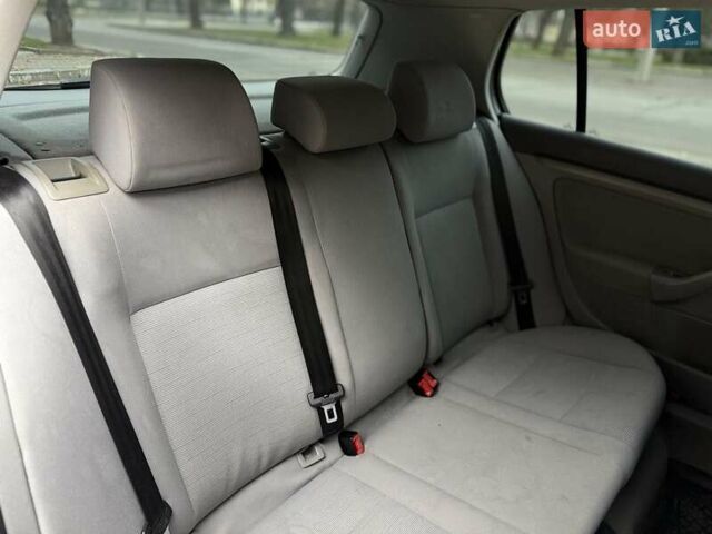 Серый Фольксваген Гольф, объемом двигателя 1.9 л и пробегом 380 тыс. км за 6199 $, фото 25 на Automoto.ua