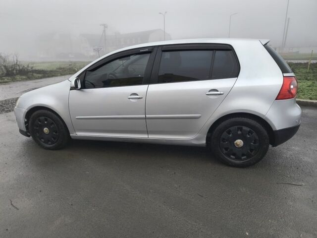 Серый Фольксваген Гольф, объемом двигателя 1.4 л и пробегом 253 тыс. км за 4900 $, фото 2 на Automoto.ua