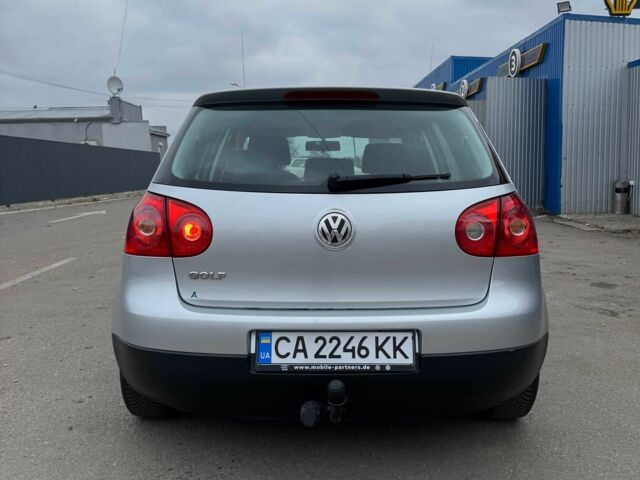 Серый Фольксваген Гольф, объемом двигателя 1.4 л и пробегом 216 тыс. км за 5850 $, фото 5 на Automoto.ua