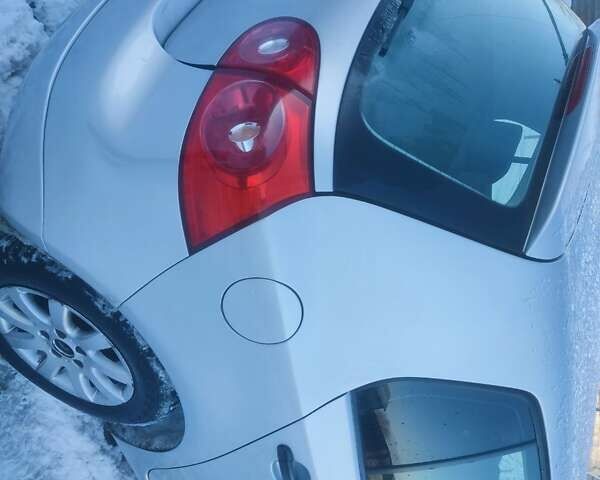 Серый Фольксваген Гольф, объемом двигателя 1.6 л и пробегом 176 тыс. км за 5600 $, фото 4 на Automoto.ua