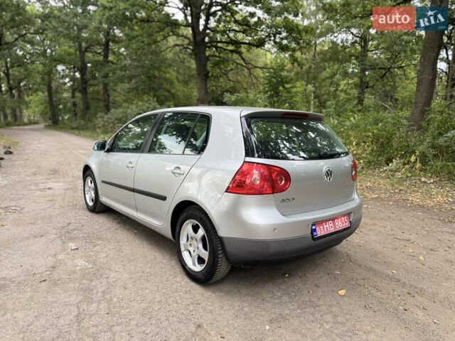 Сірий Фольксваген Гольф, об'ємом двигуна 1.4 л та пробігом 215 тис. км за 5350 $, фото 4 на Automoto.ua