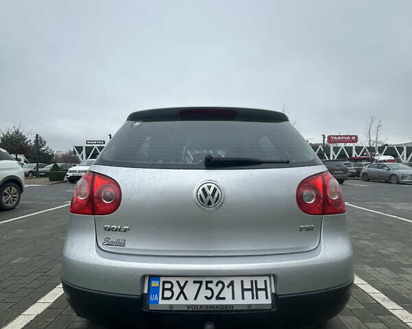 Сірий Фольксваген Гольф, об'ємом двигуна 1.39 л та пробігом 141 тис. км за 5200 $, фото 3 на Automoto.ua