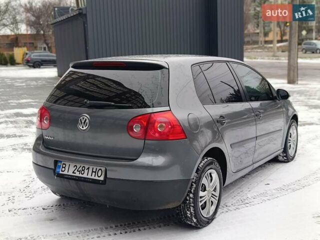 Сірий Фольксваген Гольф, об'ємом двигуна 1.39 л та пробігом 208 тис. км за 3999 $, фото 4 на Automoto.ua