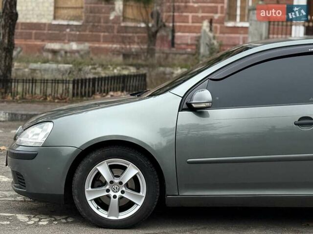 Серый Фольксваген Гольф, объемом двигателя 1.9 л и пробегом 380 тыс. км за 6199 $, фото 3 на Automoto.ua