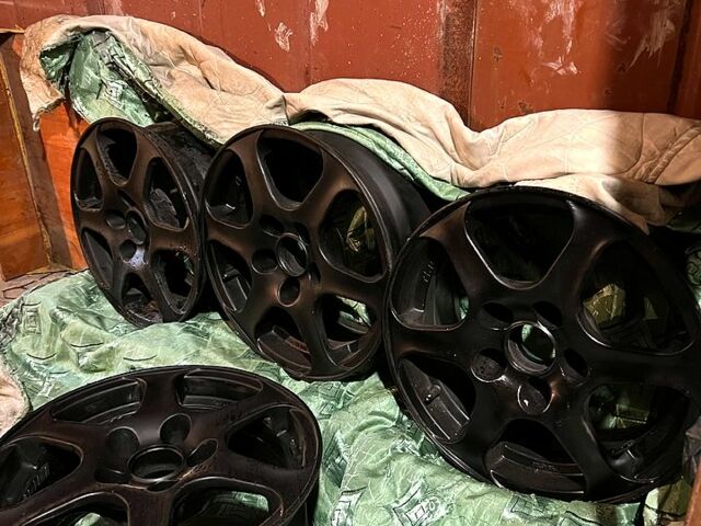 Серый Фольксваген Гольф, объемом двигателя 1.9 л и пробегом 375 тыс. км за 5200 $, фото 13 на Automoto.ua