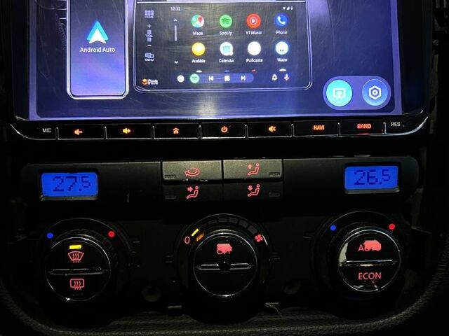 Серый Фольксваген Гольф, объемом двигателя 1.9 л и пробегом 375 тыс. км за 5200 $, фото 10 на Automoto.ua