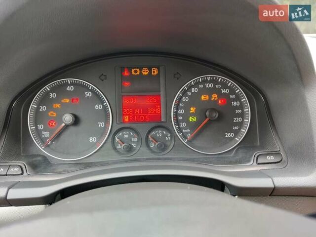 Сірий Фольксваген Гольф, об'ємом двигуна 1.6 л та пробігом 203 тис. км за 6850 $, фото 53 на Automoto.ua