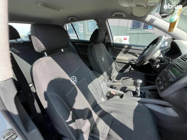 Серый Фольксваген Гольф, объемом двигателя 1.9 л и пробегом 383 тыс. км за 5690 $, фото 30 на Automoto.ua