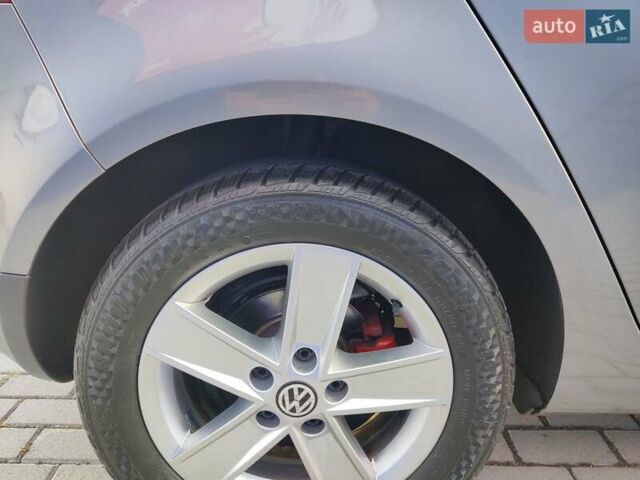 Сірий Фольксваген Гольф, об'ємом двигуна 1.6 л та пробігом 203 тис. км за 6850 $, фото 37 на Automoto.ua