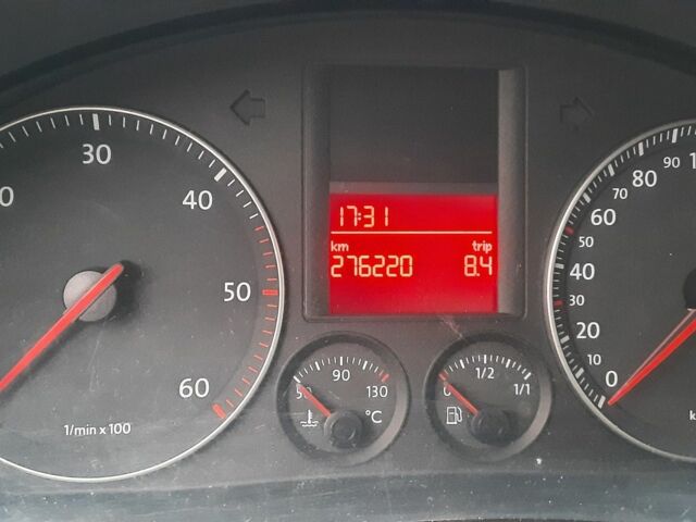 Серый Фольксваген Гольф, объемом двигателя 1.9 л и пробегом 276 тыс. км за 2500 $, фото 5 на Automoto.ua