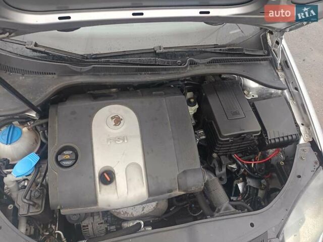 Серый Фольксваген Гольф, объемом двигателя 1.4 л и пробегом 200 тыс. км за 3700 $, фото 5 на Automoto.ua
