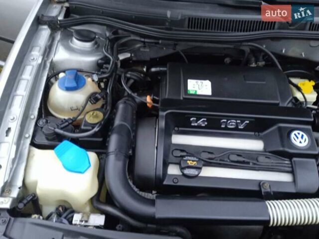 Серый Фольксваген Гольф, объемом двигателя 1.39 л и пробегом 237 тыс. км за 4750 $, фото 21 на Automoto.ua