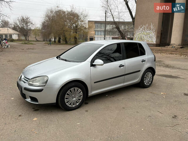 Сірий Фольксваген Гольф, об'ємом двигуна 1.4 л та пробігом 264 тис. км за 5300 $, фото 1 на Automoto.ua