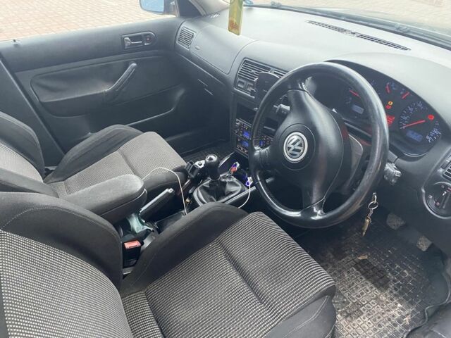 Серый Фольксваген Гольф, объемом двигателя 1.9 л и пробегом 2 тыс. км за 2200 $, фото 4 на Automoto.ua