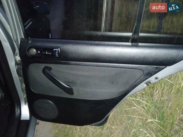 Серый Фольксваген Гольф, объемом двигателя 1.39 л и пробегом 236 тыс. км за 4800 $, фото 10 на Automoto.ua