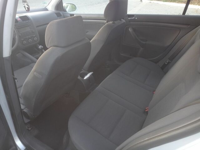 Серый Фольксваген Гольф, объемом двигателя 1.4 л и пробегом 290 тыс. км за 5700 $, фото 14 на Automoto.ua