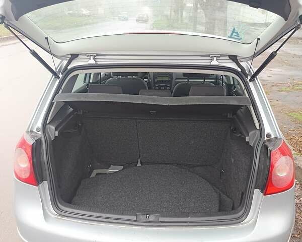 Серый Фольксваген Гольф, объемом двигателя 1.4 л и пробегом 200 тыс. км за 3700 $, фото 10 на Automoto.ua