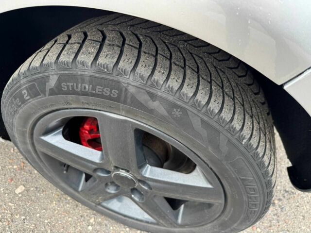 Сірий Фольксваген Гольф, об'ємом двигуна 1.9 л та пробігом 330 тис. км за 5750 $, фото 5 на Automoto.ua