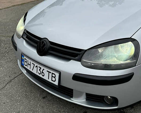 Сірий Фольксваген Гольф, об'ємом двигуна 2 л та пробігом 442 тис. км за 4600 $, фото 5 на Automoto.ua