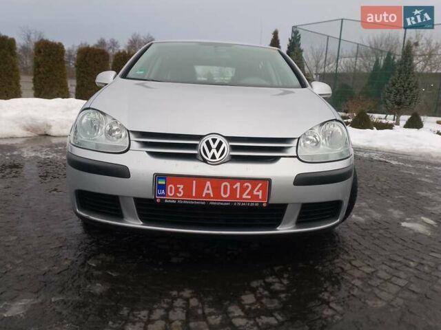Серый Фольксваген Гольф, объемом двигателя 1.6 л и пробегом 221 тыс. км за 5550 $, фото 8 на Automoto.ua