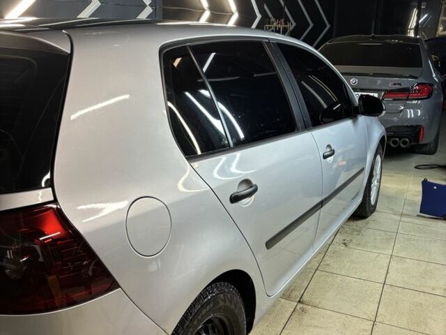 Сірий Фольксваген Гольф, об'ємом двигуна 1.4 л та пробігом 3 тис. км за 4500 $, фото 4 на Automoto.ua