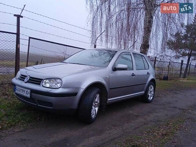 Серый Фольксваген Гольф, объемом двигателя 1.39 л и пробегом 237 тыс. км за 4750 $, фото 3 на Automoto.ua