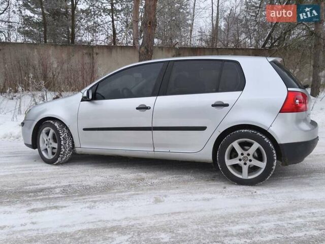 Серый Фольксваген Гольф, объемом двигателя 1.39 л и пробегом 228 тыс. км за 4300 $, фото 4 на Automoto.ua