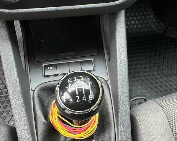 Фольксваген Гольф 2004 в Конотопе на Automoto.ua Серый Фольксваген Гольф, объемом двигателя 1.9 л и пробегом 330 тыс. км за 5750 $, фото 19 на Automoto.ua