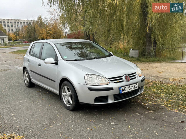 Фольксваген Гольф 2004 в Бердичеве на Automoto.ua Серый Фольксваген Гольф, объемом двигателя 1.4 л и пробегом 280 тыс. км за 4800 $, фото 6 на Automoto.ua