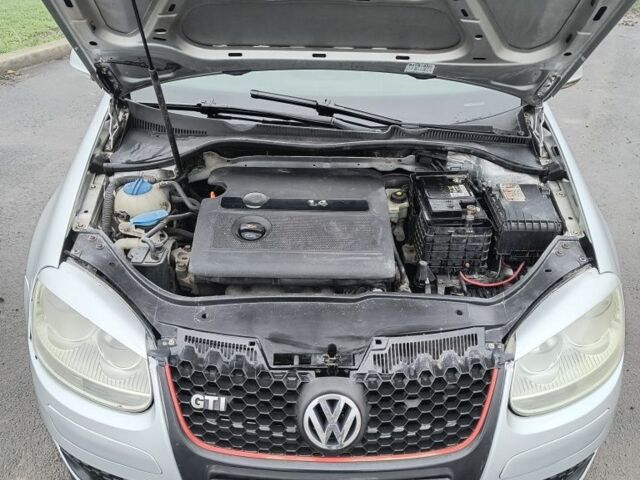 Серый Фольксваген Гольф, объемом двигателя 1.4 л и пробегом 253 тыс. км за 4900 $, фото 7 на Automoto.ua