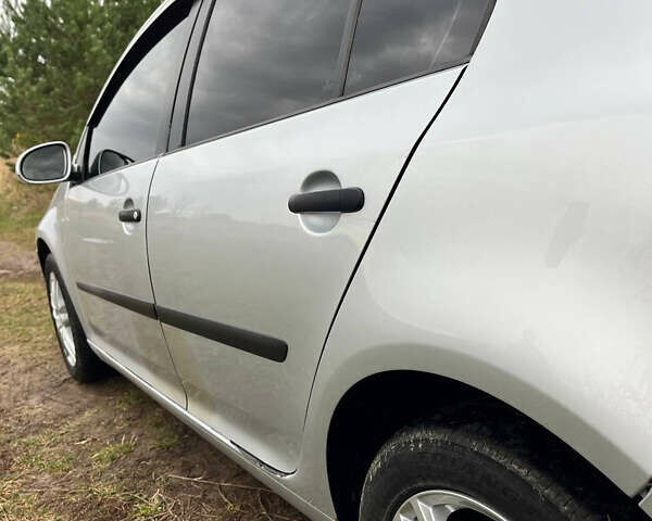 Серый Фольксваген Гольф, объемом двигателя 1.4 л и пробегом 245 тыс. км за 4900 $, фото 11 на Automoto.ua