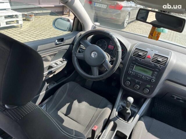 Серый Фольксваген Гольф, объемом двигателя 1.9 л и пробегом 383 тыс. км за 5690 $, фото 24 на Automoto.ua