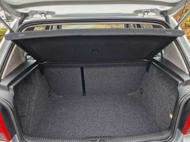 Сірий Фольксваген Гольф, об'ємом двигуна 1.9 л та пробігом 226 тис. км за 1333 $, фото 4 на Automoto.ua